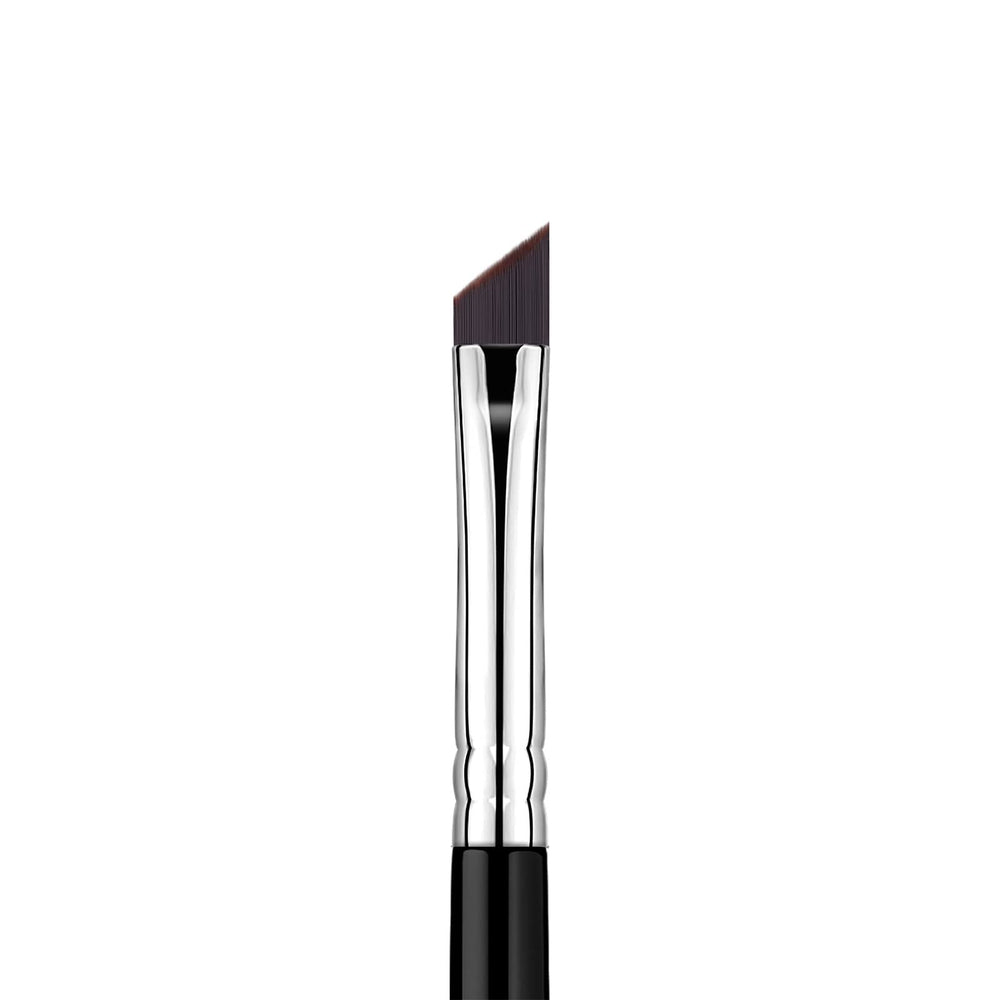 EIGSHOW Eyeliner Brush Fine Angled for ultra-precise lines