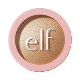 e.l.f. Halo Glow iluminador en polvo sedoso ofrece brillo suave y natural.