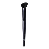 e.l.f. Putty Bronzer Brush angled head for precise contour and blend.