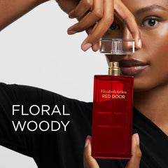 Elizabeth Arden Red Door packaging box—gift-ready and stylish.