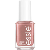 Essie Penny Talk, cobre metalizado, ofrece acabado brillante y duradero para estilos glamorosos.