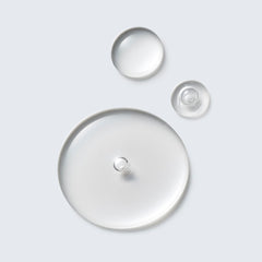 Desmaquillante sin aceite de Estée Lauder para ojos, permite reaplicar maquillaje de inmediato.
