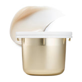 Estee Lauder Revitalizing Supreme+ jar close-up showing premium cream texture and luxury packaging.