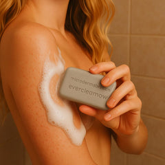 Everclearnow exfoliante espalda: poros más limpios y aspecto uniforme.