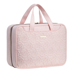 Everfun hanging toiletry bag front opening showcases easy access and organized space.