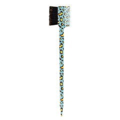 Evolve Triple Edge Styler Brush rat-tail helps part and finish.