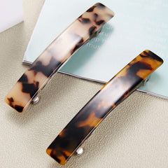 Eyegla two-barrette gift box packaging highlighting the 2-pack set