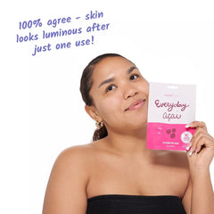 FACETORY mascarilla fresca aplicada en la piel.