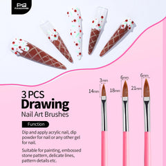 Fandamei liner brushes help create clean, varied lines.