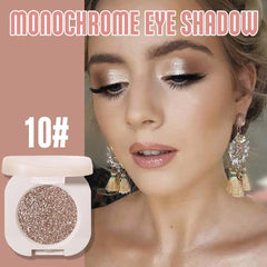 FeiCuiYun Glitter Shimmer Eyeshadow Palette application shows a smooth cream texture that glides onto lids.