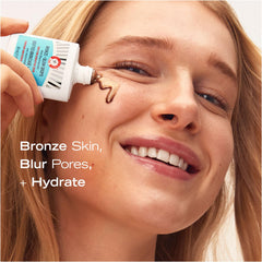 First Aid Beauty Aplicación Bronceado Piel para tono uniforme.