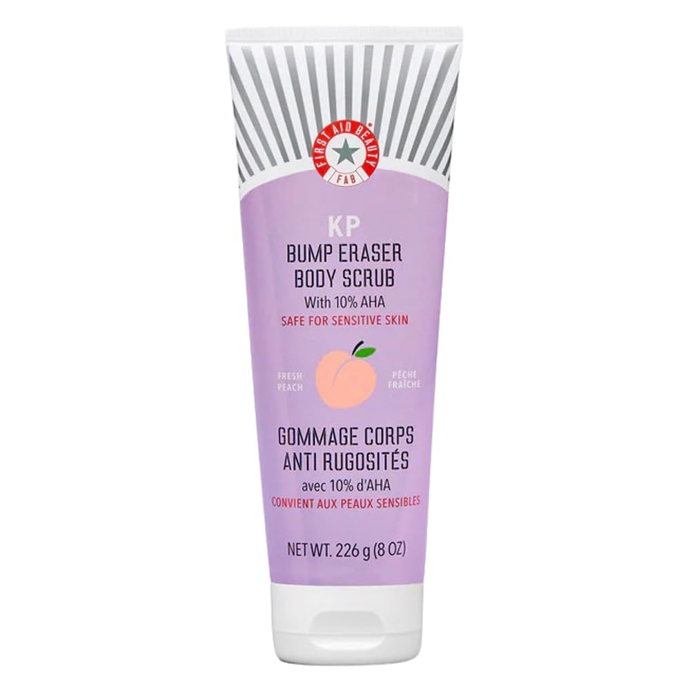 First Aid Beauty KP Bump Eraser, botella 2 oz; exfoliante suave para piel áspera.