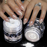 Fokostar Moonlight Pearl chrome powder jar with holographic shine for chic nails.