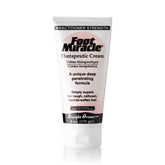 Foot Miracle crema aplicada en talones para suavidad de la piel