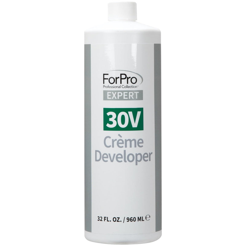 ForPro Expert 30V Creme Developer bottle pour for smooth mixing and even lift.
