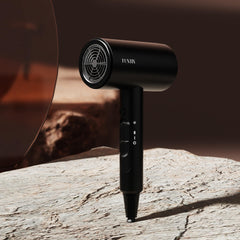 FUNTIN nozzle attachment concentrates airflow for precise styling