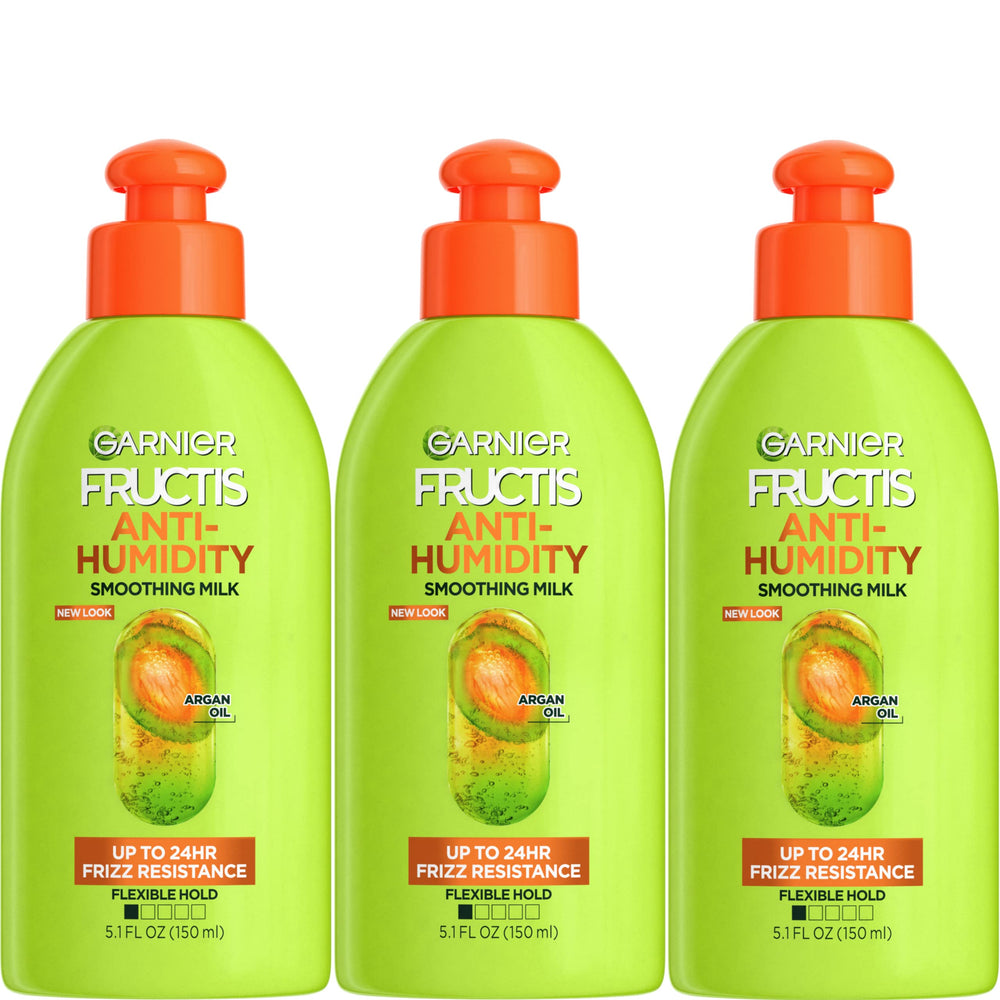 Garnier Fructis Style Leche Alisadora anti-frizz: botella para control del frizz y cabello suave.