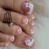 GCSQW French tip toenails short square with white flowers for elegant summer style