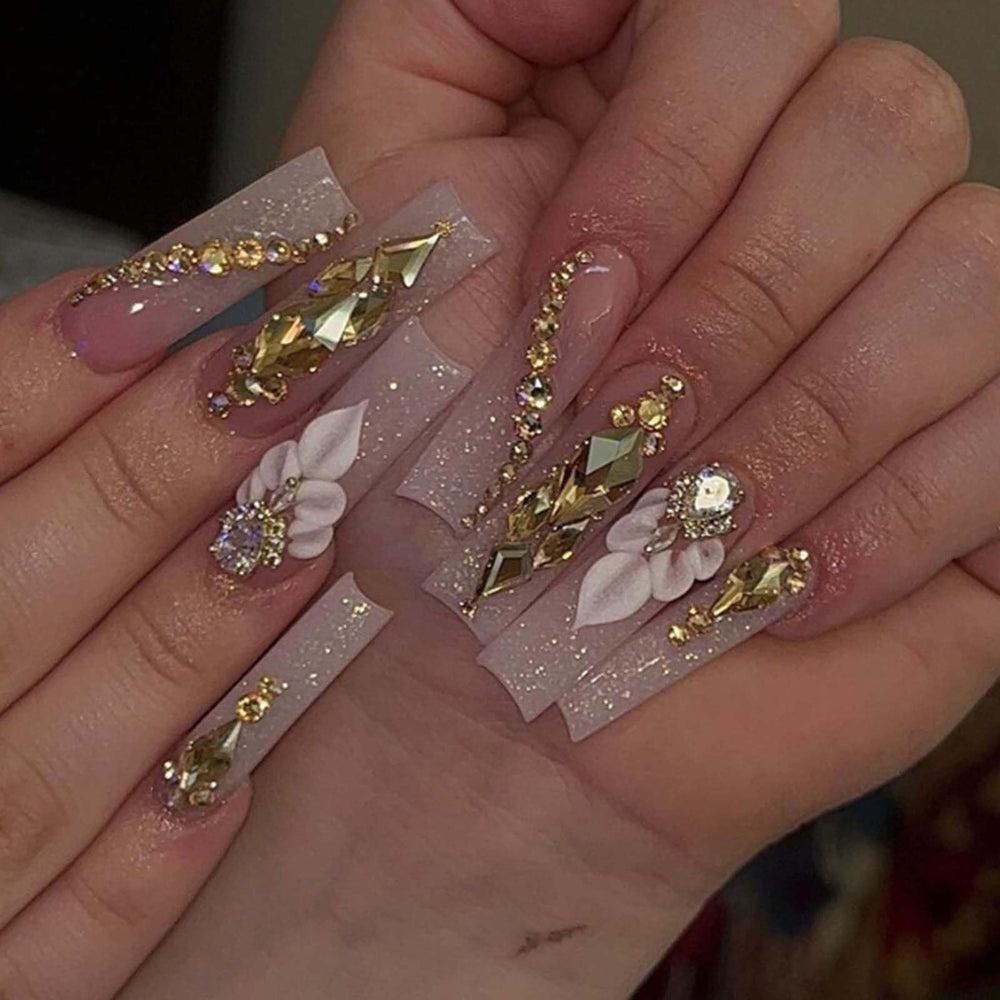 Gifiky long gradient press-on nails in nude square shape for at-home salon quality.