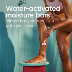 Shapely handle offers comfortable control during shaving.