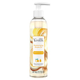 Gillette Venus Moisturizing Shave Oil bottle with vanilla and honey scent for a smooth glide.