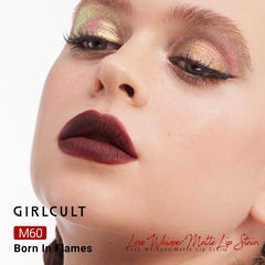 GIRLCULT Matte Lip Stain revela brillo microperla sin perder el mate.
