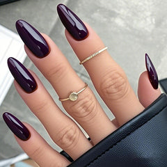 Glamermaid medium almond nails on hand for everyday polish.