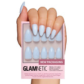 Glamnetic Blueberry Milk: uñas completas para un look uniforme y duradero.