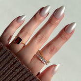 Glamnetic Hailey, uñas postizas brillantes para un acabado duradero y pulido.