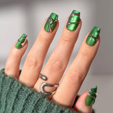 Glamnetic Salazar Slytherin velvet-finish coffin nails for a bold, long-lasting look.