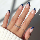 Glamnetic Uñas Frances Riviera Navy con brillo para look sofisticado.