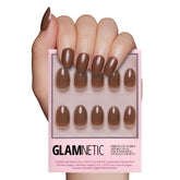 Glamnetic uñas postizas marrón chocolate, oval corto, uso diario suave.