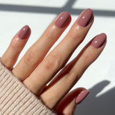 Glamnetic Uñas postizas mauve otoñal en diseño oval corto para un look natural