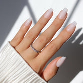 Glamnetic Uñas Prensa Oat Milk, forma ataúd mediana, ajuste cómodo y elegante