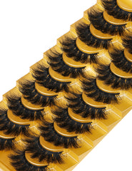Goddvenus 20mm D-curl lashes lifting the eyes.
