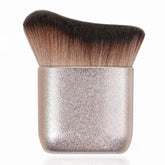 GOERTI Self Tanner Brush designed for flawless face and body application.