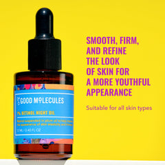 Aplicación nocturna con Good Molecules: dosis suave para tono más uniforme.