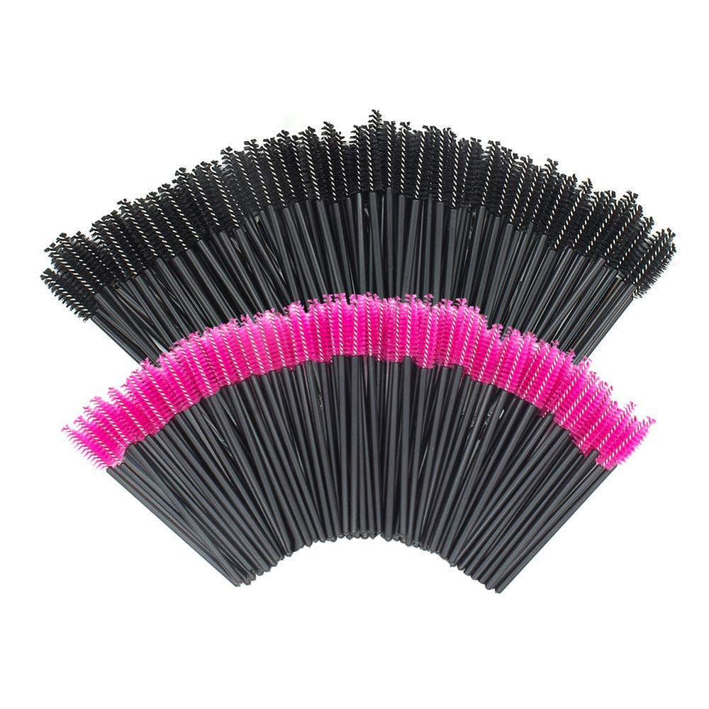 GoWorth disposable eyelash brush wands for hygienic lash extensions.