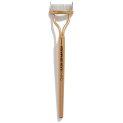 Grande Cosmetics GrandeLASH-SEPARATOR curve comb for precise lash separation.