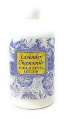 Greenwich Bay Trading Company locion manteca karite lavanda manzanilla muestra una textura crema ideal para uso diario.