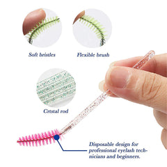 GUMIKE mascara brushes for lash extensions enable neat, even coating