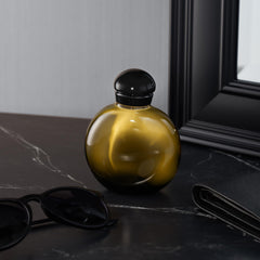 HALSTON 1-12, envase y empaque, elegancia para tiendas.