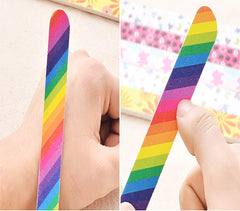 Durable HeeYaa nail file construction resists fracture during use.