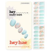 Heyhae Daisy Days packaging showing gel nail strips for at‑home salon quality