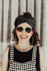 Hjiaruiky diadema estilo bohemio negro ideal para yoga y maquillaje.