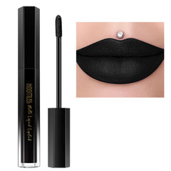 HOOMUSS Black Swan lipstick close-up shows rich matte color for bold everyday wear.