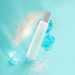 Inis the Energy of the Sea cologne spray action, ideal for quick refresh throughout the day.