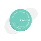 Innisfree No Sebum Matte Mineral Powder en envase traslúcido para control de brillos diario.