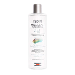 ISDIN Micellar desmaquilla y limpia la piel desde la botella.