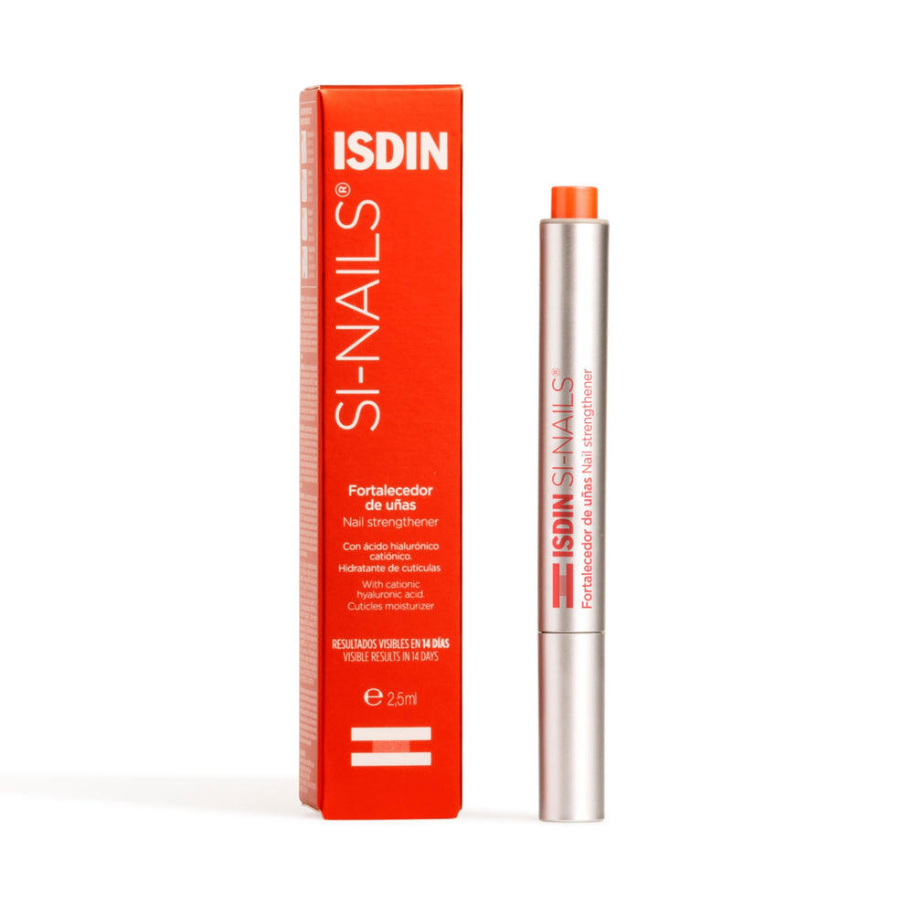 ISDIN Si-Nails bottle pour shows easy serum application for stronger nails.